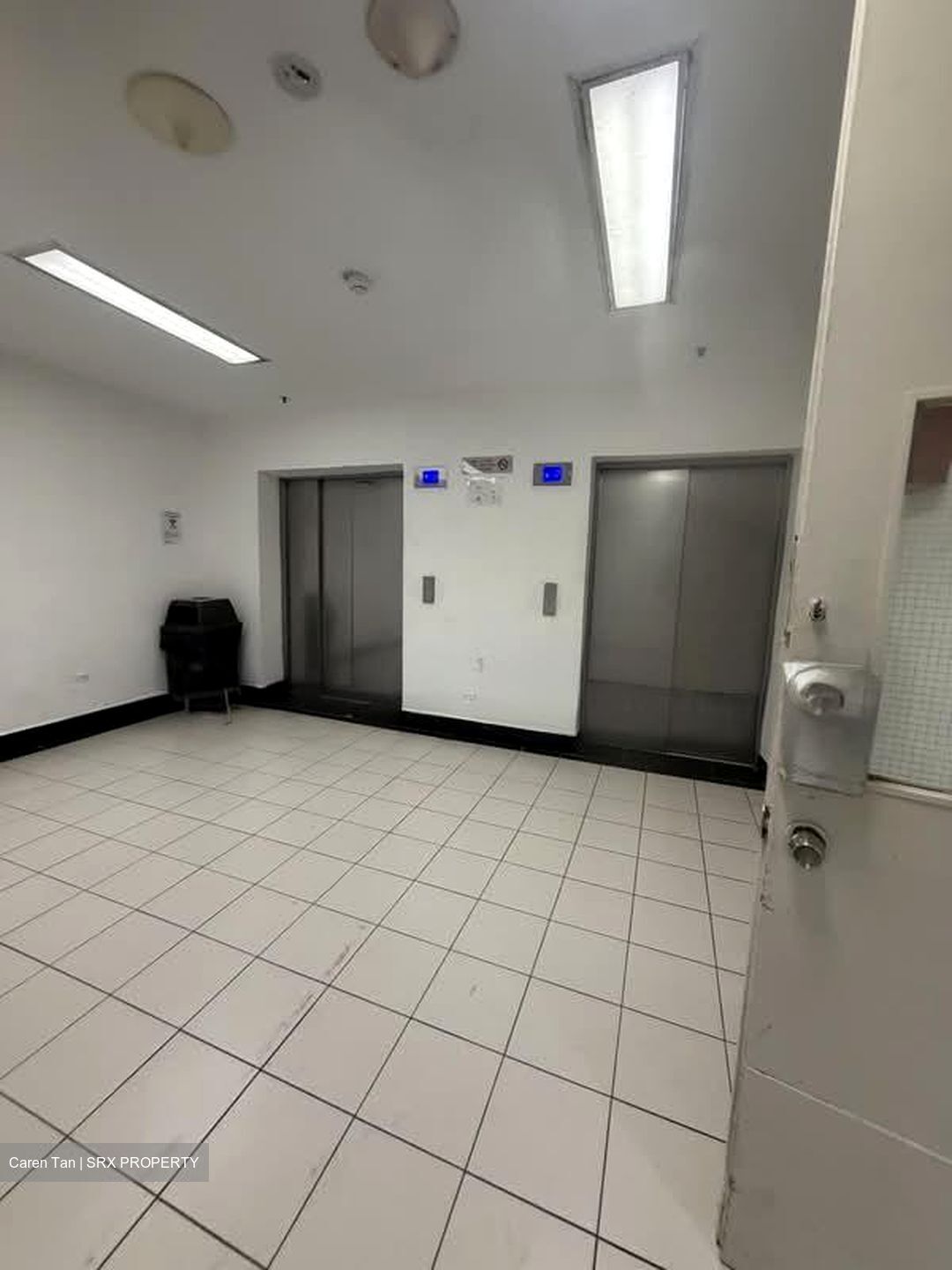 Parklane Shopping Mall (D7), Office #567735041